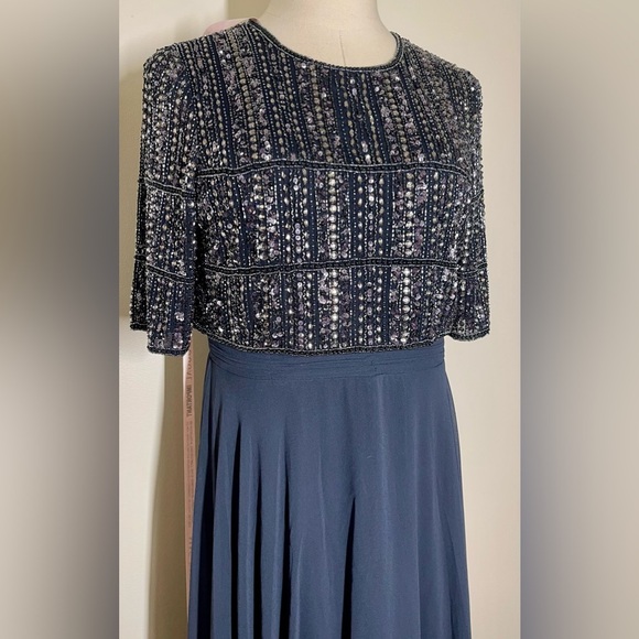 Mac Duggal | Navy Chiffon Gown | Beaded 3/4 Sleeve Top | Women’s 12 - Picture 3 of 8